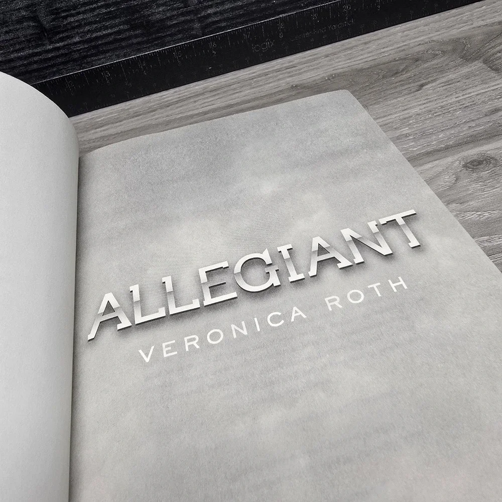 Allegiant by Veronica Roth - Hardback with Dust Jacket